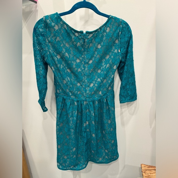 French connection green dress. Size 6 - Picture 2 of 3